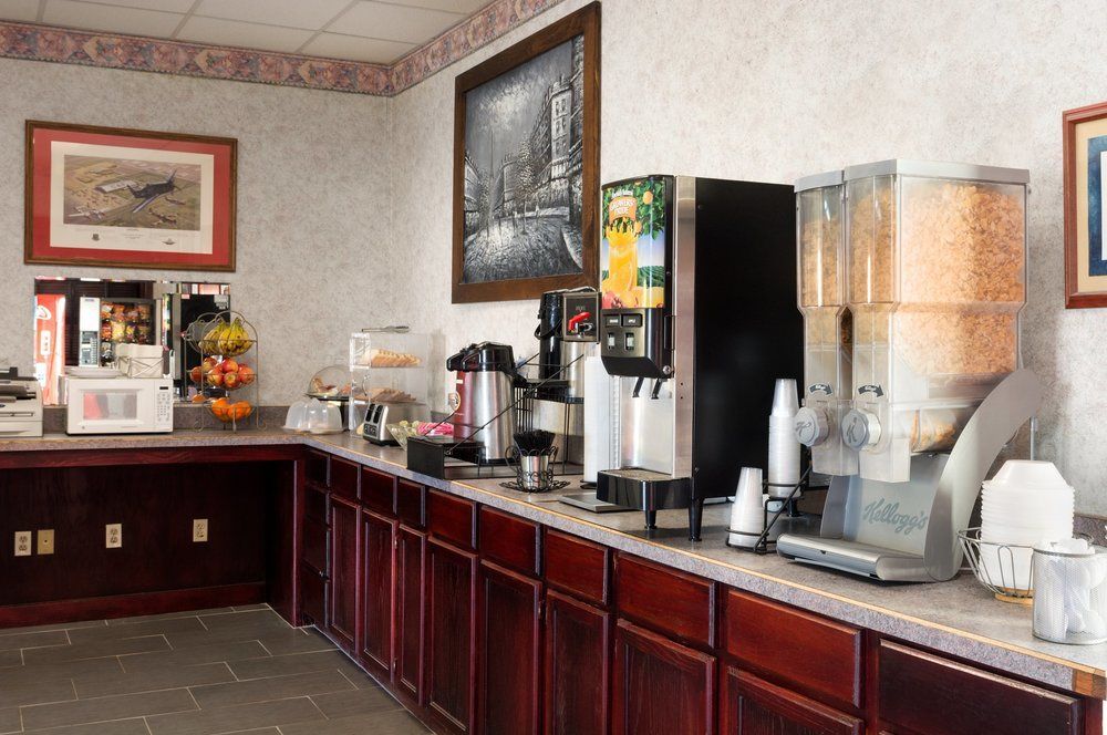 Knights Inn Midland Luaran gambar
