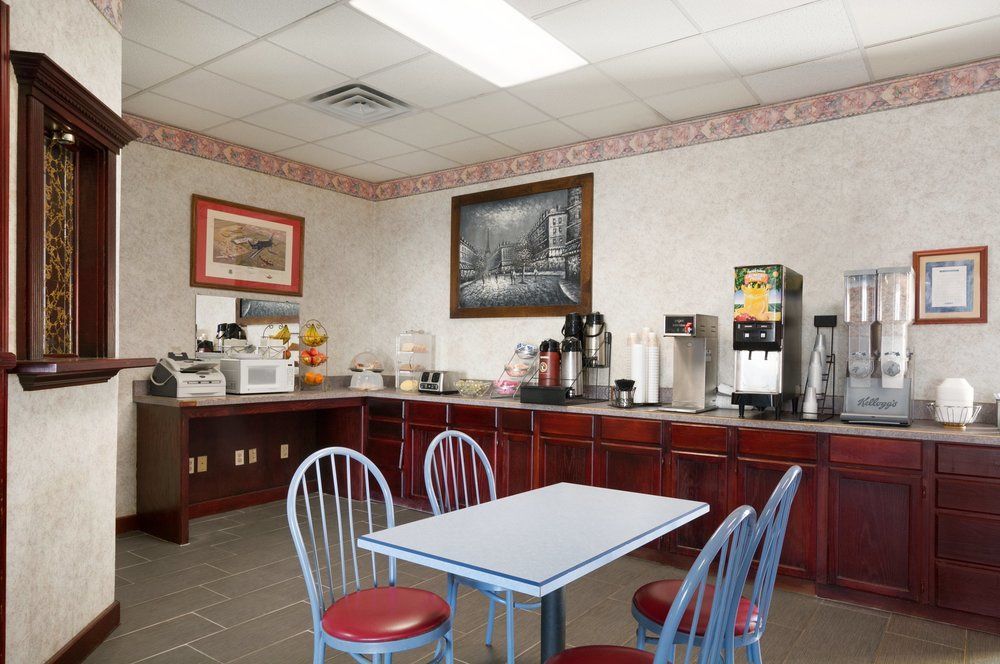 Knights Inn Midland Luaran gambar